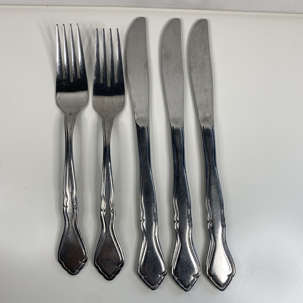 Washington Forge Spring Meadow Stainless Flatware 2 Forks And 3 Knives